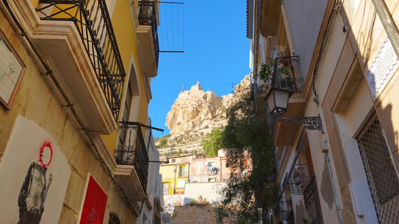Stylish & Spacious Family Apartment Near Beach & Vibrant Historic Market Αλικάντε Εξωτερικό φωτογραφία