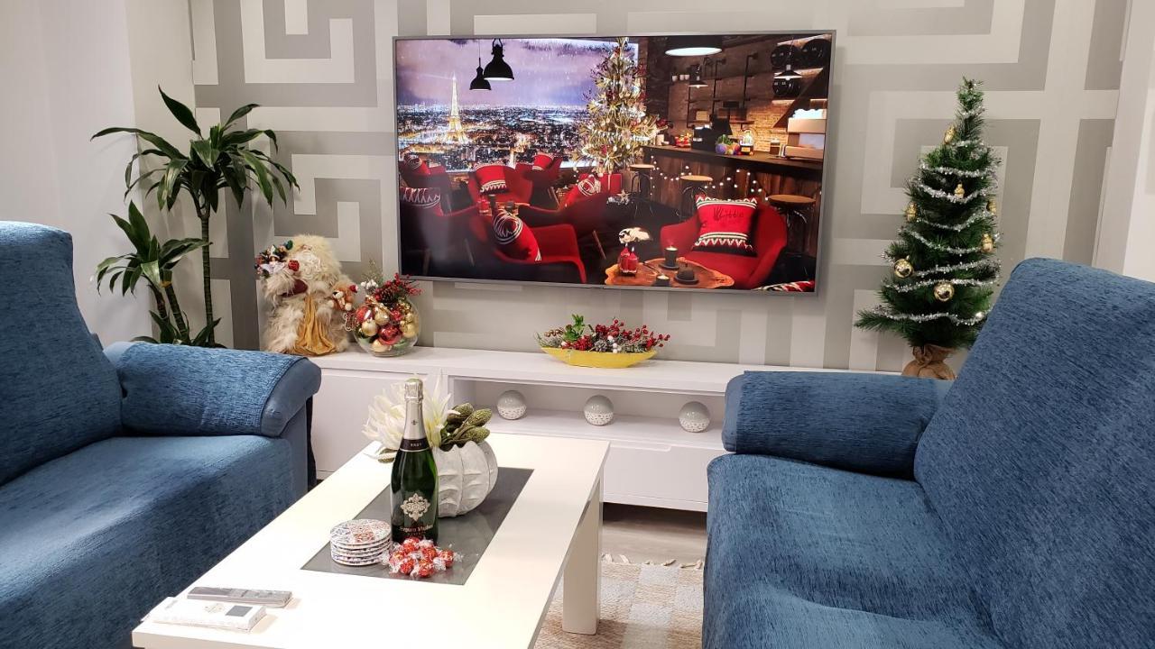 Stylish & Spacious Family Apartment Near Beach & Vibrant Historic Market Αλικάντε Εξωτερικό φωτογραφία